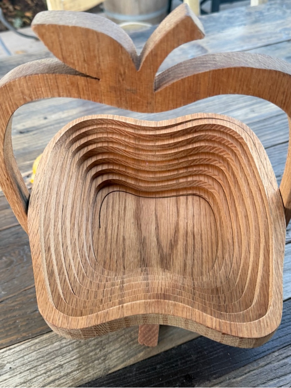 Apple Shaped Collapsible Folding Fruit Storage Basket Wooden Layer Trivet